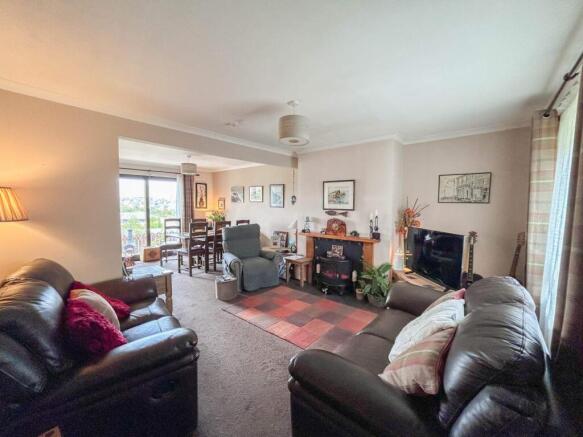 42 Matheson Place, Portree, Isle of Skye, IV51 9JA photo 4