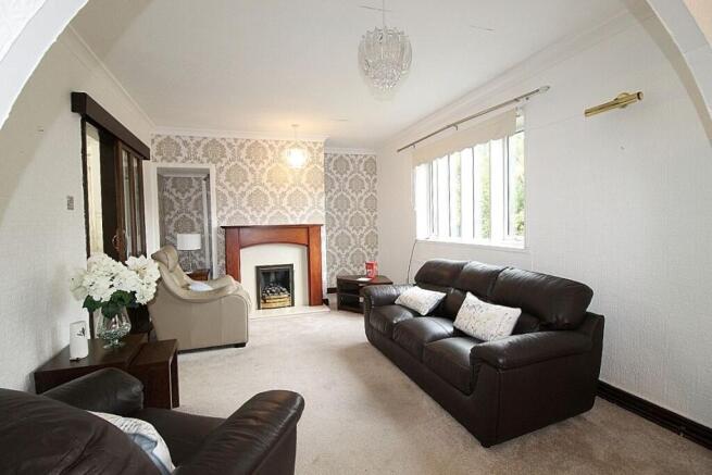 3 bed Semi-Detached for sale Image 4