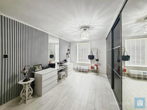 7 bed Terraced for sale Image 12
