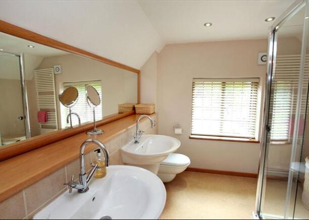 Family Shower Room