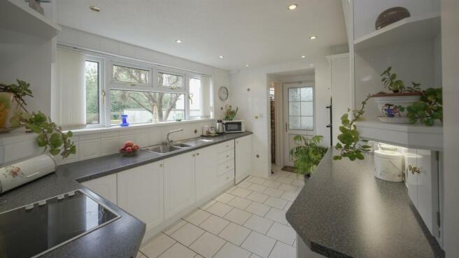 Whitcliffe_Drive-3.jpg