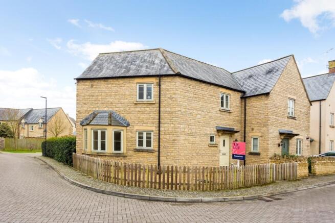 5 Parry Close 274...