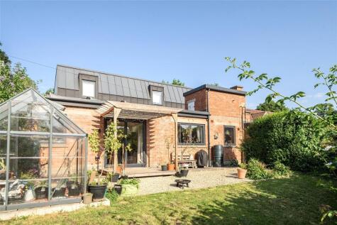 Gloucester Road, Bath, Somerset, BA1
