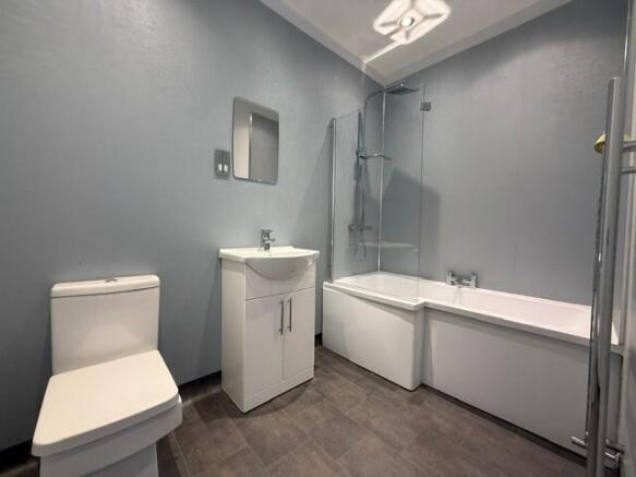 O'Connor Bowden - Bathroom