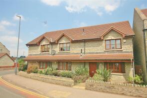 2, Trescothick Close, Bristol BS31 2BD
