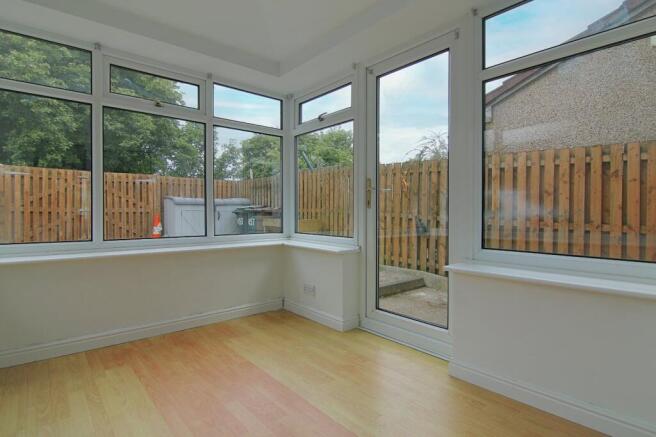 3 bed Terraced for sale Image 9