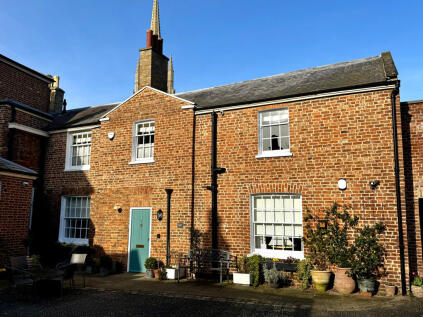 4 School House Lane Louth LN11 9AQ