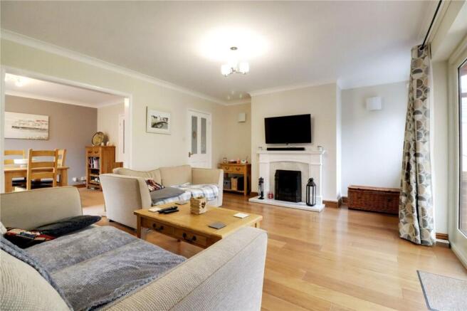 Isle Close, Crowle, DN17 photo 2