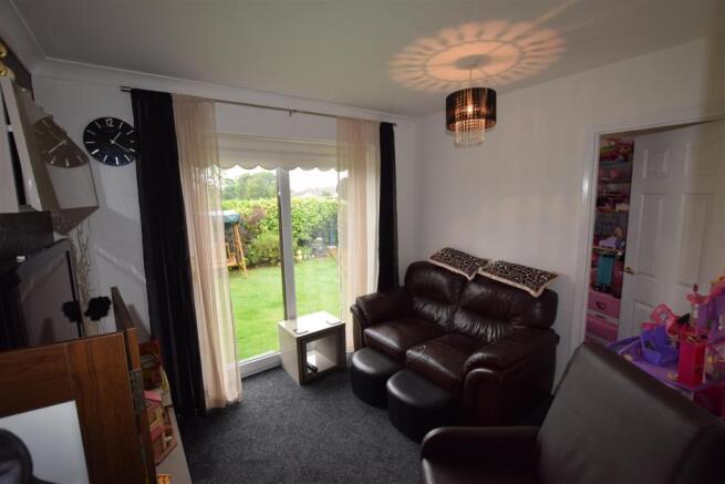 Ground Floor Sitting