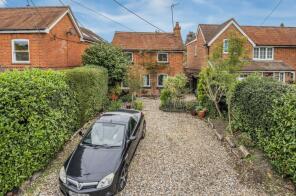 32 Mill Hill Cottage, Windmill Road, Mortimer Common, Reading RG7 3RN