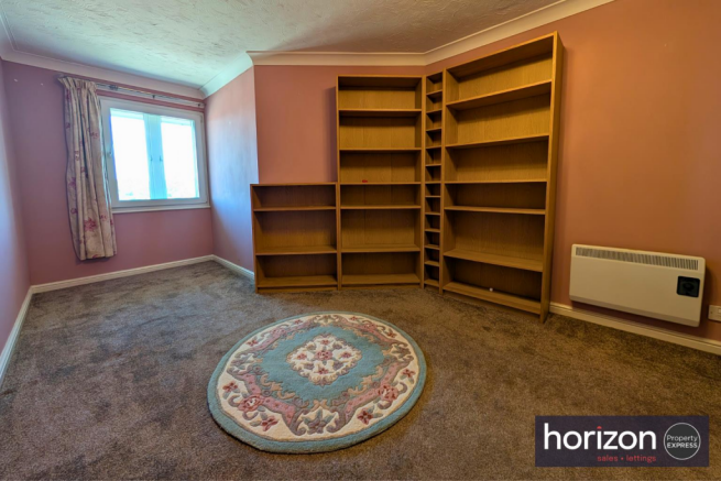 2 bed Apartment for sale Image 8