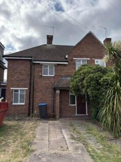 Blackmoor Road, Buckhurst Hill, IG9