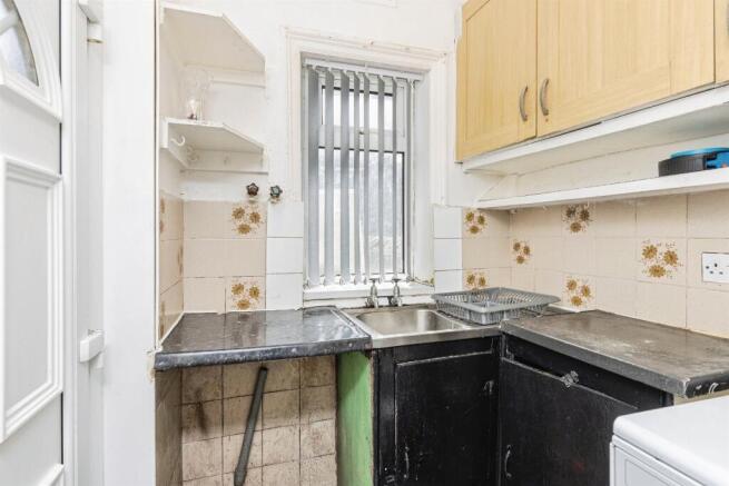 2 bed Terraced for sale Image 7