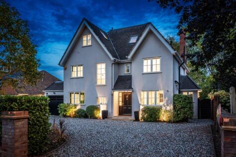Westcar Lane, Hersham, Walton On Thames, Surrey, KT12