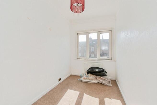 2 bed Terraced for sale Image 11