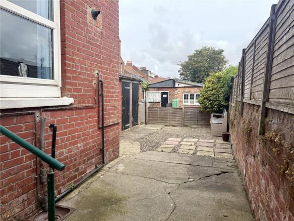 1 bed Apartment for sale Image 8