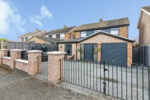 10, St Peters Path, Halesworth IP19 8NB