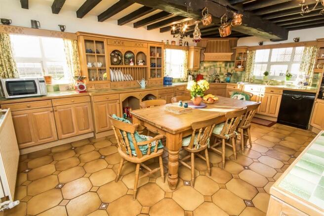 Kitchen Diner