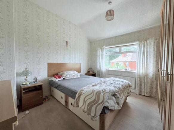 3 bed Semi-Detached for sale Image 11