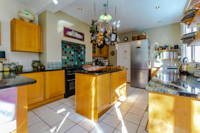 Kitchen/Breakfast Room
