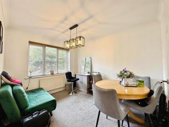 DINING ROOM/STUDY