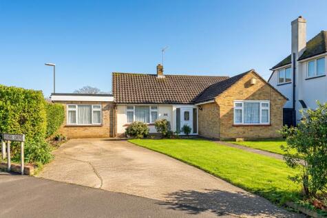 Esher Drive, Littlehampton, BN17