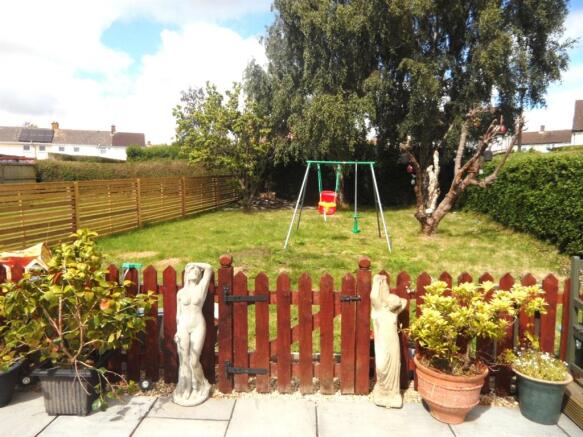 Photo 11