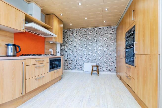 3 bed Detached Bungalow for sale Image 7