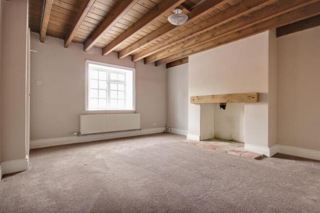 2 bed Detached for sale Image 4