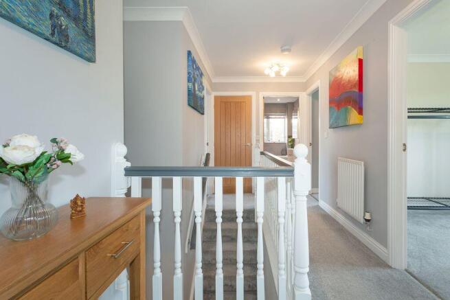 FIRST FLOOR LANDING