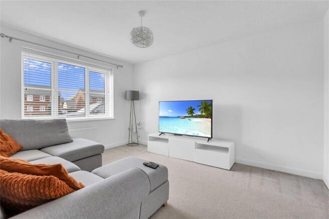 4 bed Detached for sale Image 10