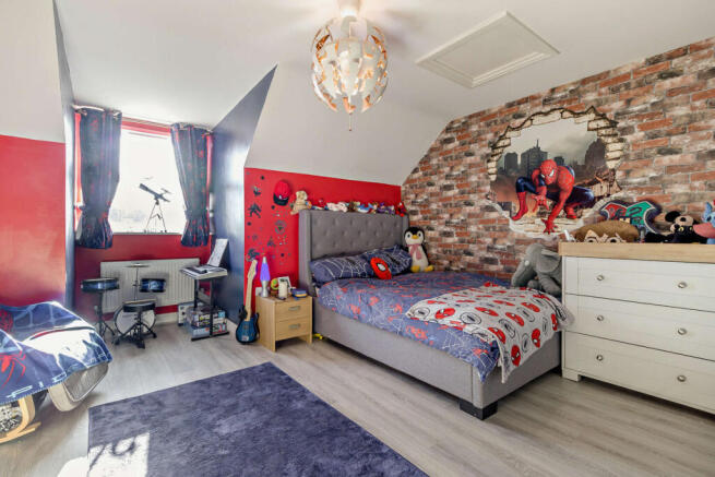 3 bed Detached for sale Image 7