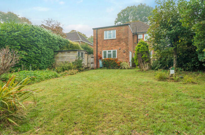 1360371-4-68de3c2...