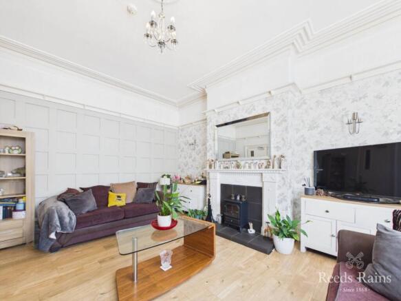 9 bed Semi-Detached for sale Image 12