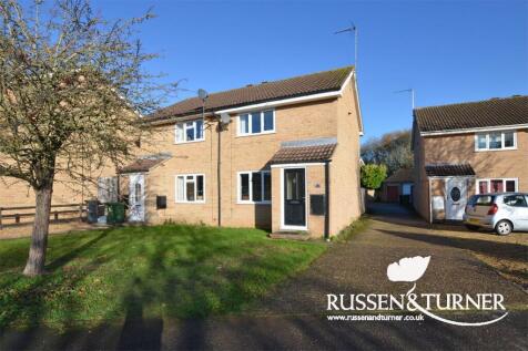 Nice 2-bedroom starter home located in North Wootton with garage.