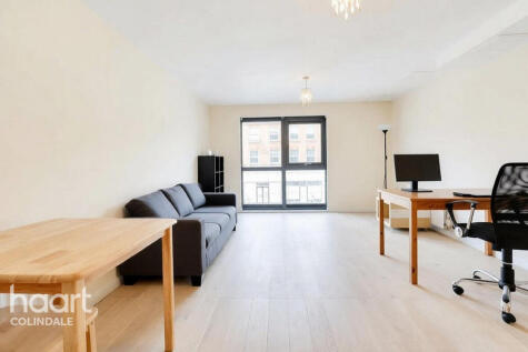 Warneford Court, Mannock Close, NW9