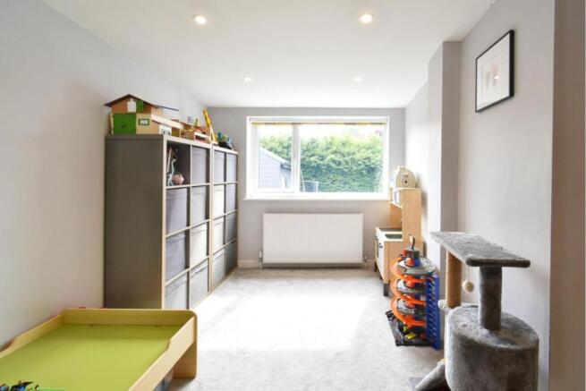 3 bed Detached for sale Image 10