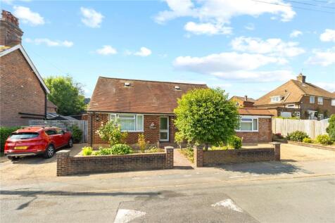 New Road, Ridgewood, Uckfield, East Sussex, TN22