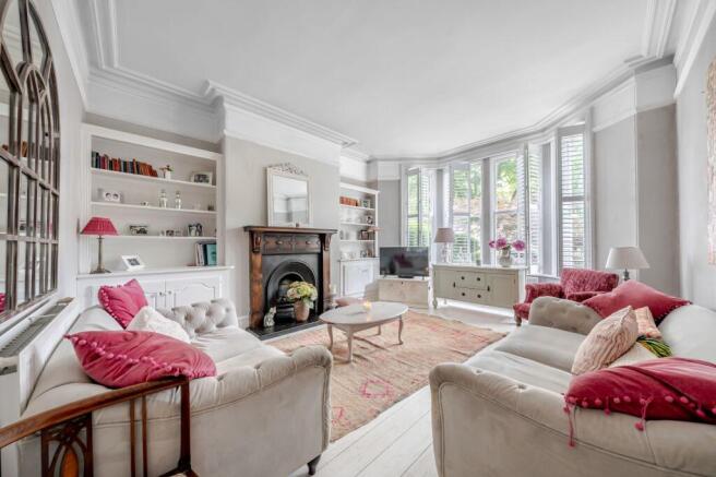 4 bed Terraced for sale Image 4