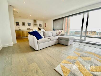 Weald Road, Brentwood