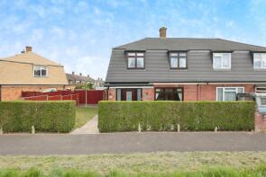 9, Newbiggin Path, South Oxhey WD19 6JR