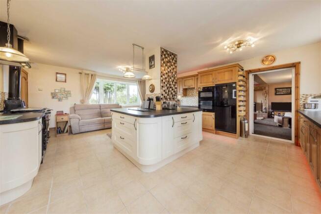 Living Kitchen