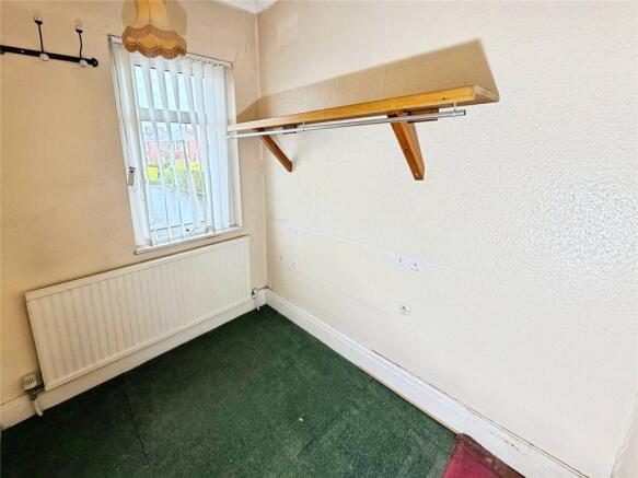 3 bed Semi-Detached for sale Image 11