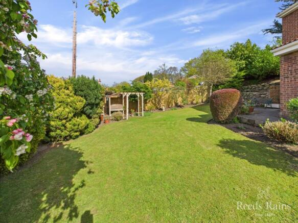3 bed Detached for sale Image 6