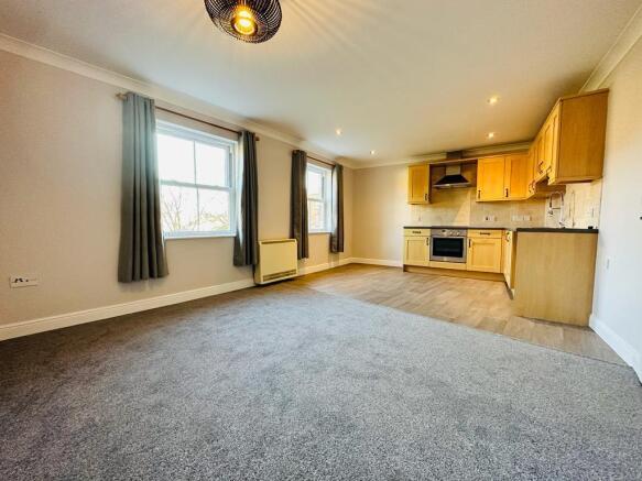 Lounge/Diner/Kitchen