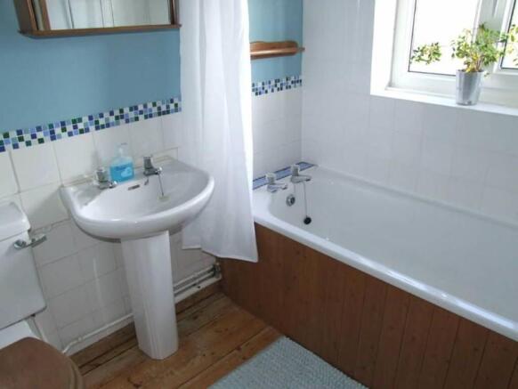 Photo 12