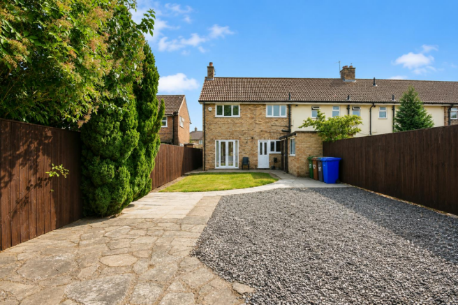 3 bed End of Terrace for sale Image 4