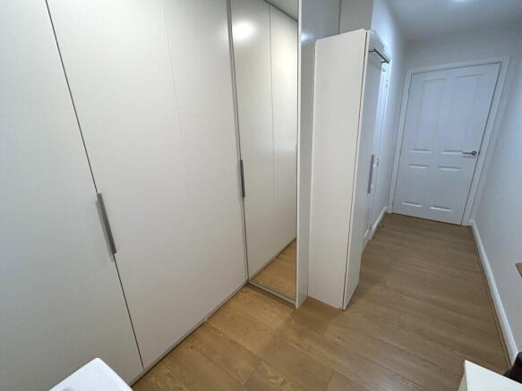2 bed Apartment for sale Image 12