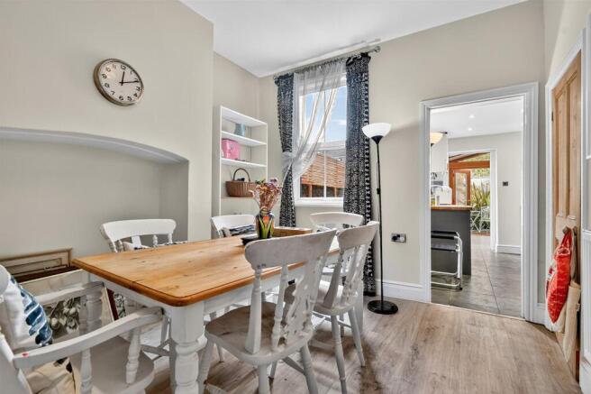 2 bed Terraced for sale Image 5