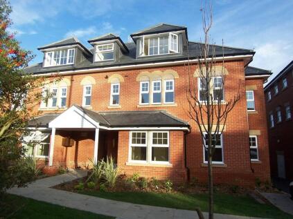 Wey Court, 32 Claremont Avenue